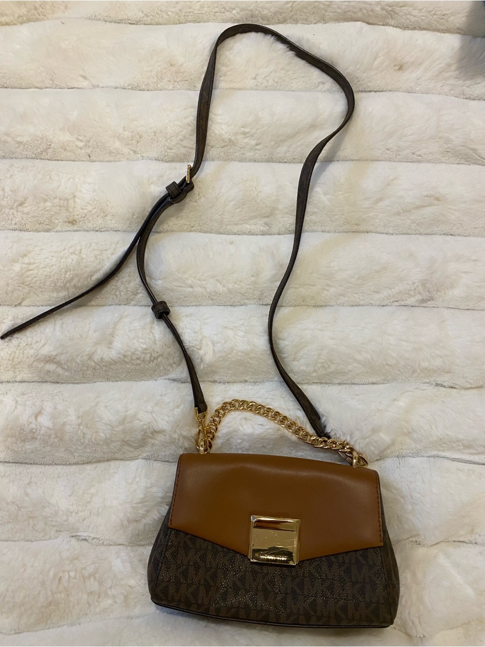 Michael Kors Teagan Small Crossbody Bag